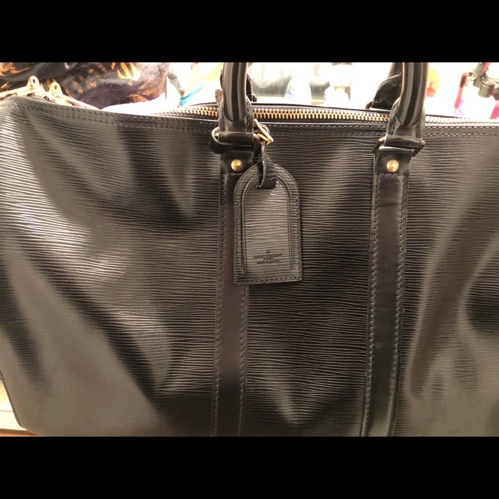 Authentic Louis Vuitton Black Epi Keepall 45
